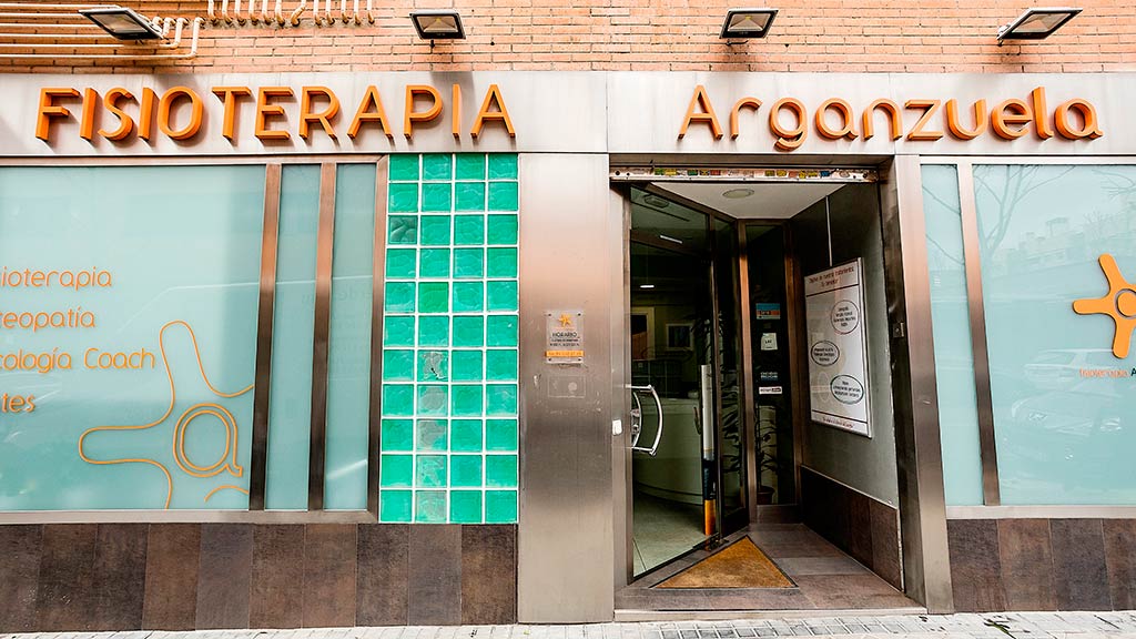 Clínica Fisioterapia Arganzuela, con entrada por la calle del Plomo s/n